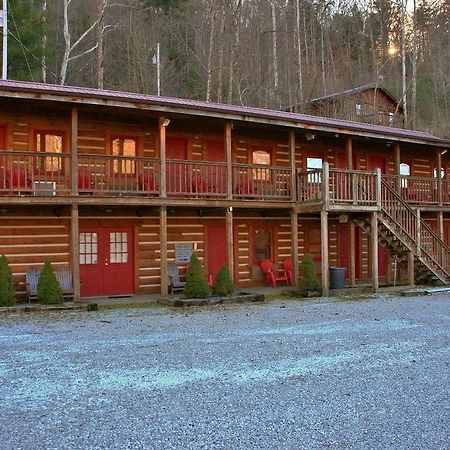 Black Bear Lodge Motel Slade Exterior foto