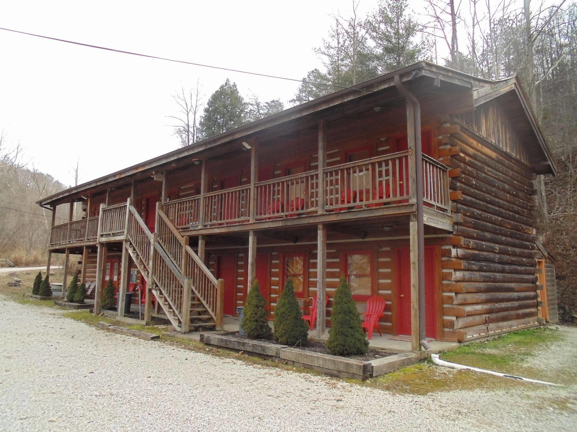 Black Bear Lodge Motel Slade Exterior foto